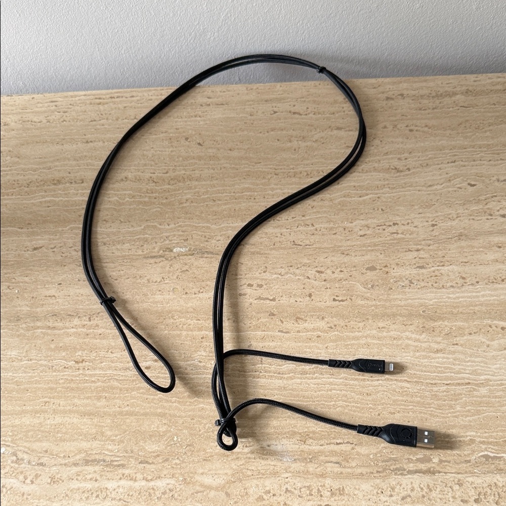 Black Power Up USB to lightning Charging Cable NWT
